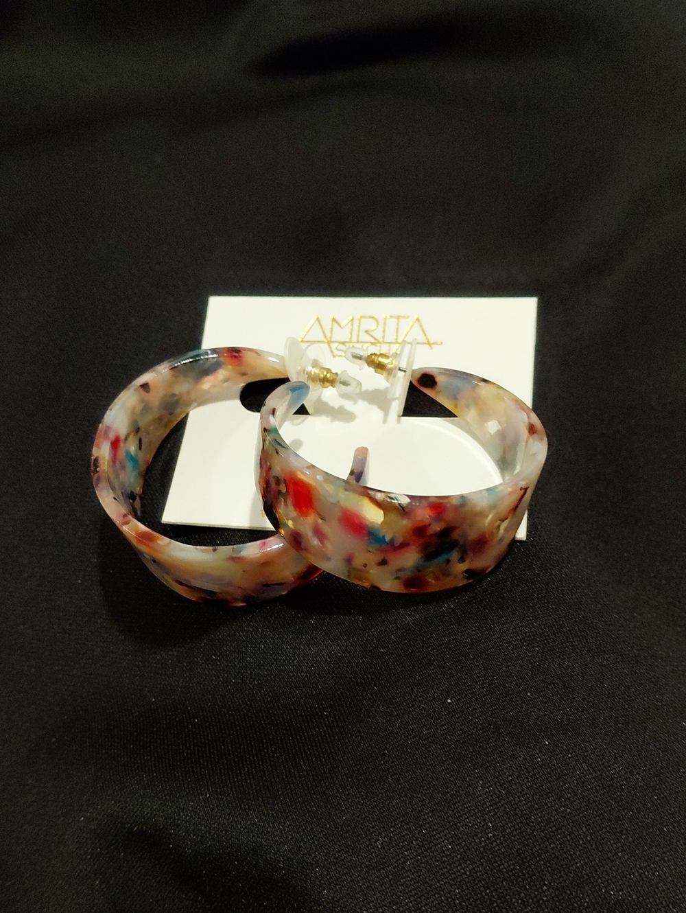 AMRITA SINGH HOOP EARRINGS - Picture 2 of 6